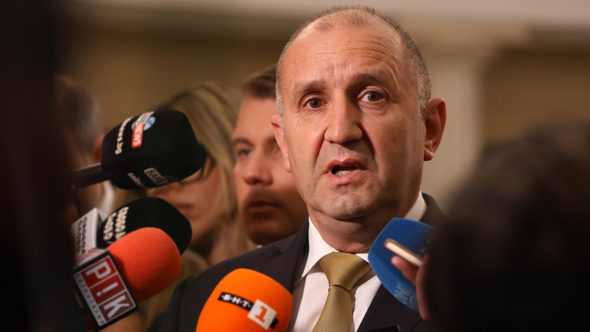 Πρωθυπουργός: Η υπουργός Εξωτερικών δεν υπέγραψε τίποτε στο Κίεβο