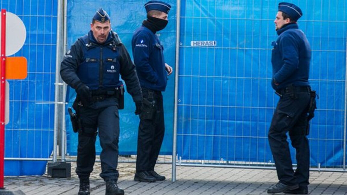 Полицията в Белгия извърши обиски заради скандал, свързан с лобиране за "Хуауей" в ЕП