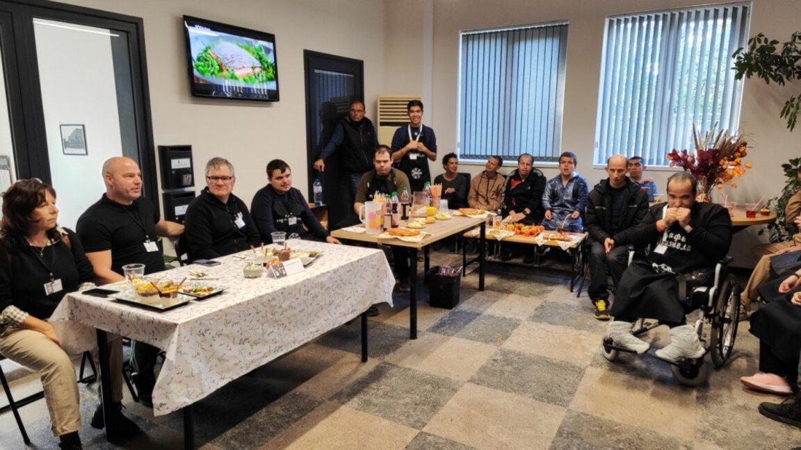 "Едно" на 31 октомври 2025 година