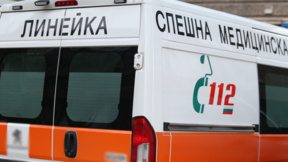 Трактор падна в дере край Драганово, борят се за живота на 68-годишен мъж 