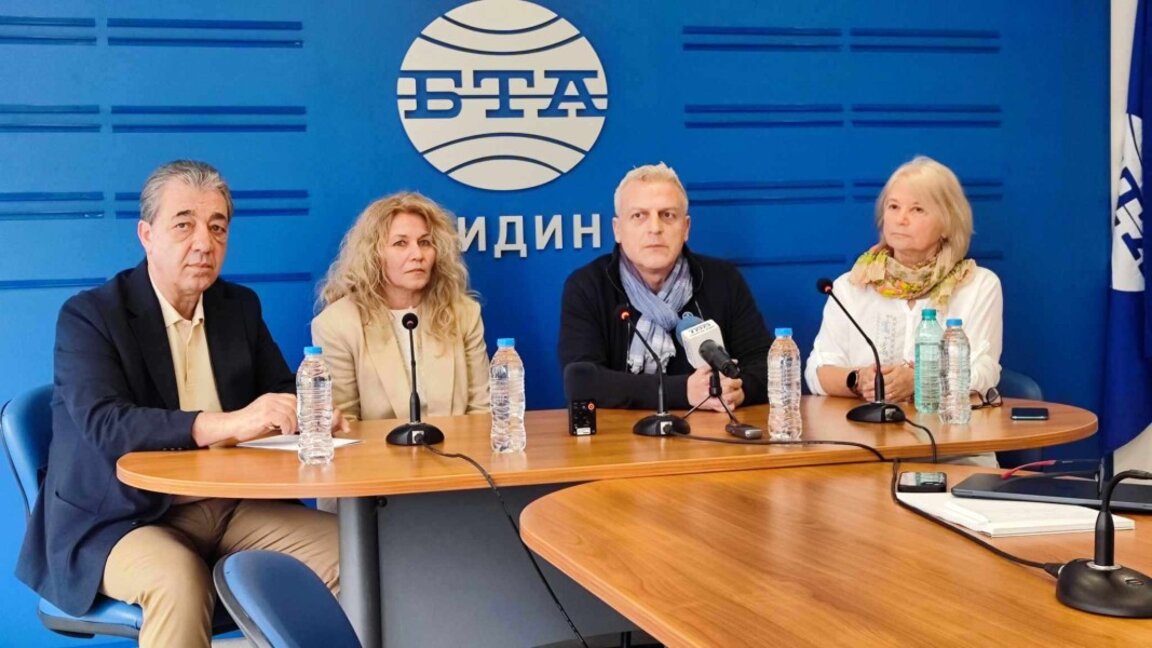 "Синя България": Само обединена десница може да оттласне българската политика от дъното