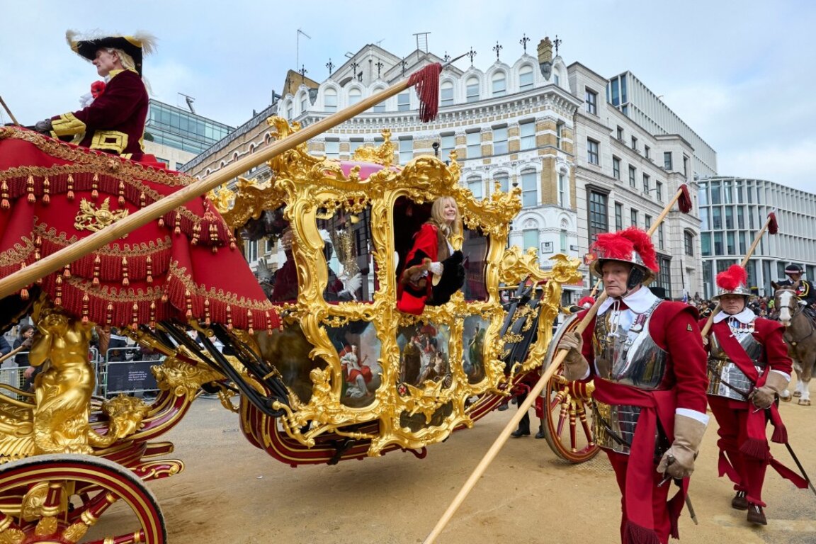 В Лондонското Сити традиции и съвременност съжителстват в синхрон