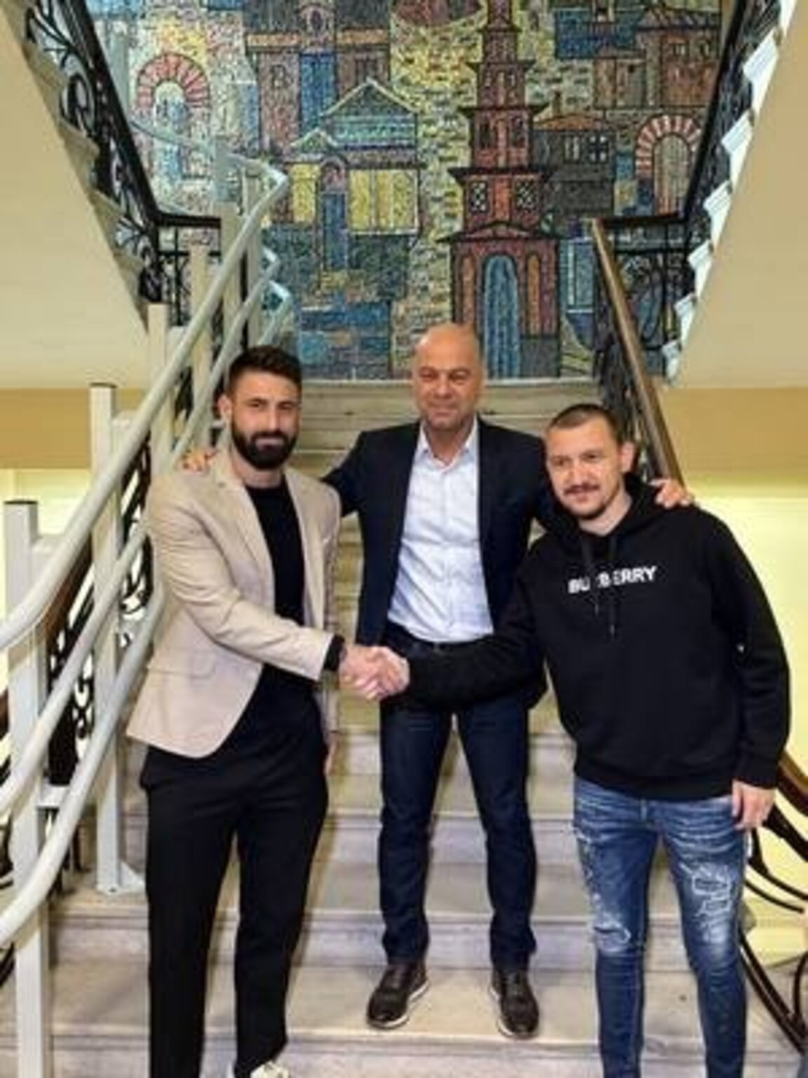 Футболна среща в Община Пловдив
