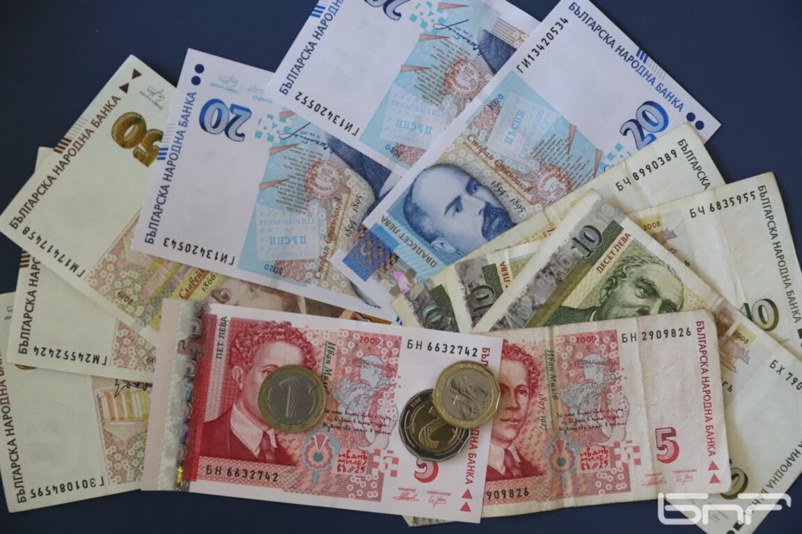 Бюджетната комисия в НС няма да гледа план-сметката за 2025 г. и бюджетите на ДОО и НЗОК