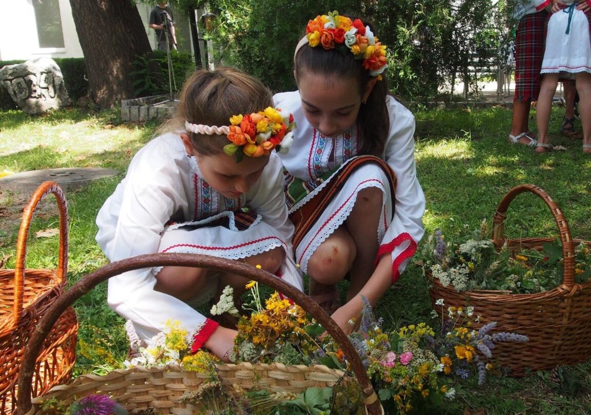 Celebramos el solsticio de verano - Enyovden