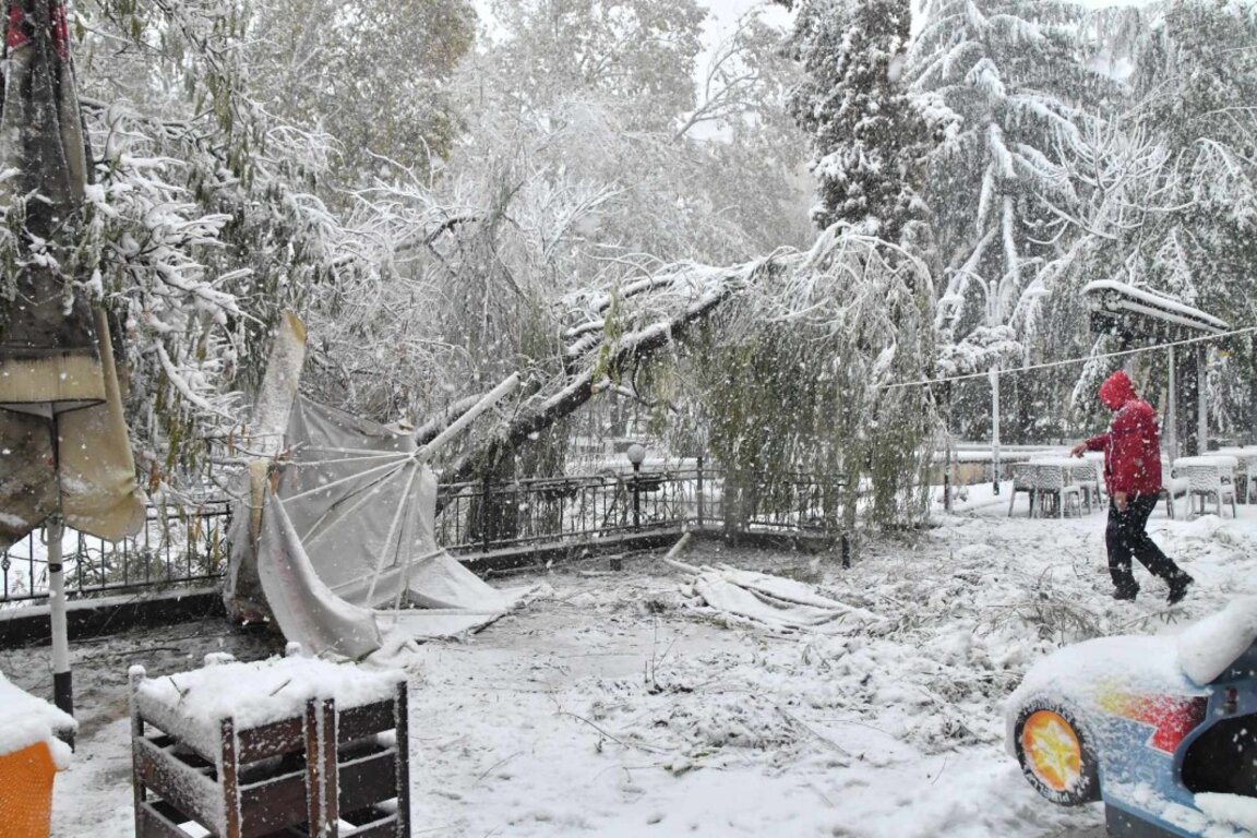 Над 2 м преспи в Силистренско