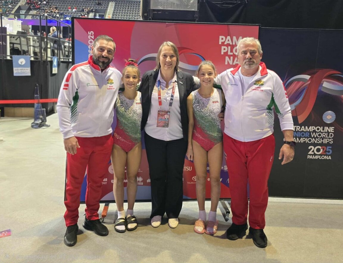 Никол Филипова и Елена Михайлова взеха сребро в Испания