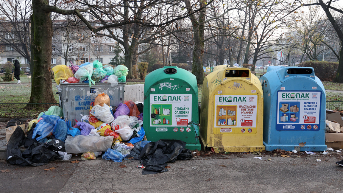 Васил Терзиев е бил глобен от РЗИ-София заради кризата с боклука