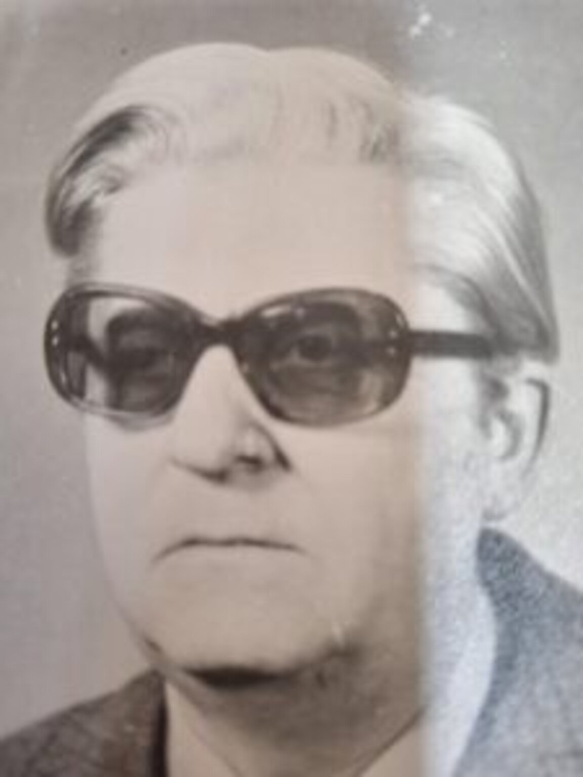 Емил Маринов