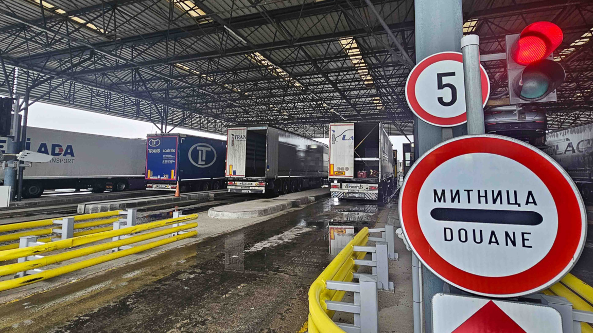 Intense truck traffic at Kapitan Andreevo and Lesovo border checkpoints