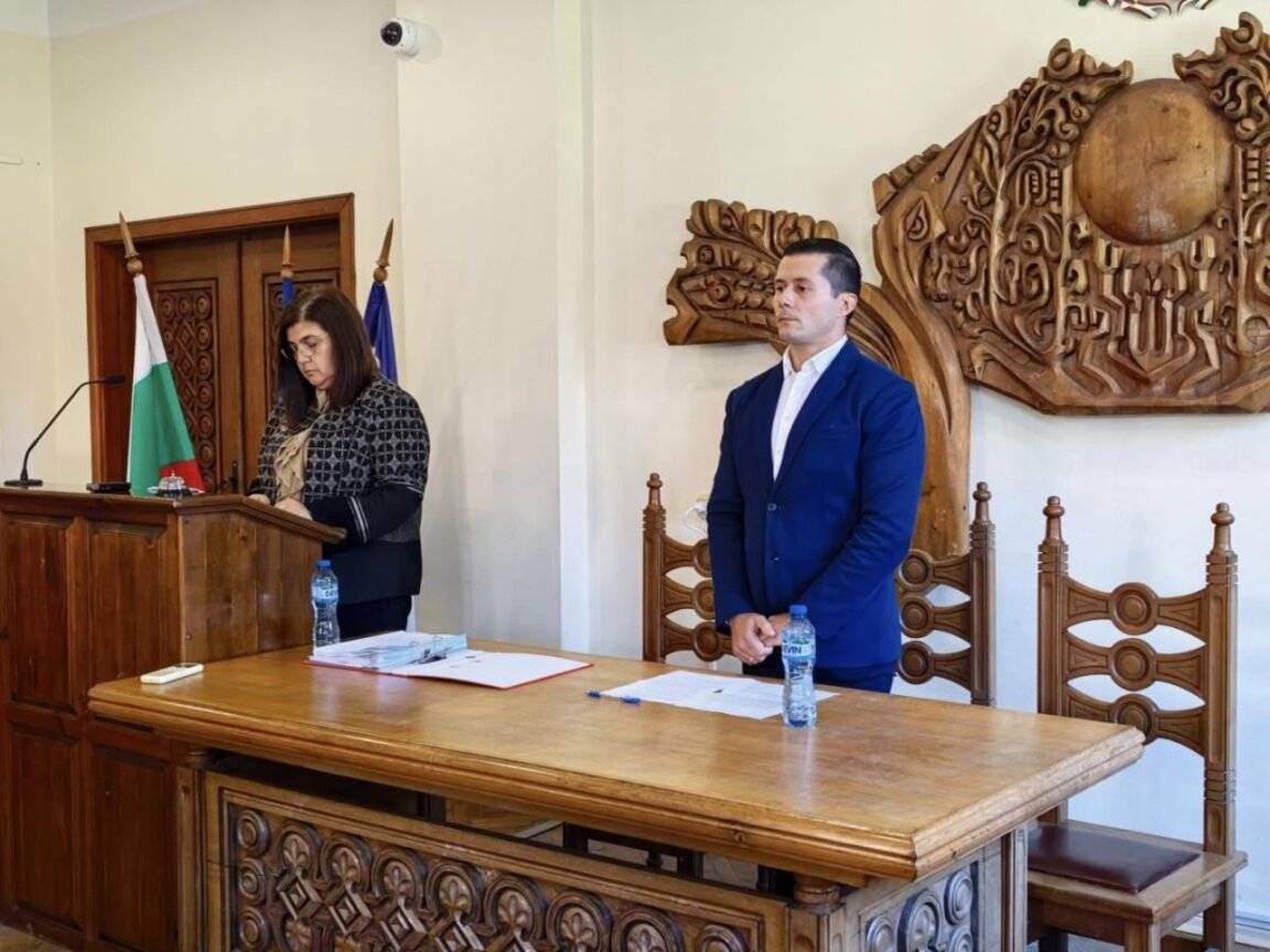 Модернизират градския стадион в Царево, изграждат обход до село Изгрев