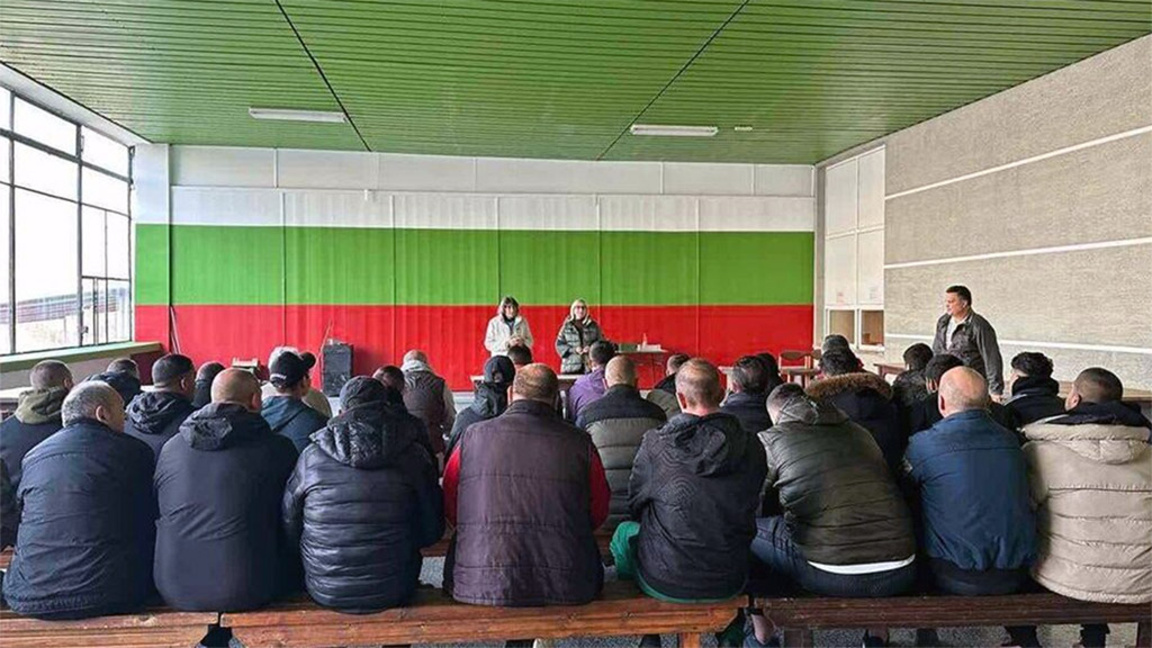 Над 650 книги и трима български автори стигнаха до хора, лишени от свобода