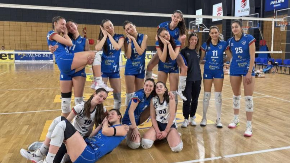 "Левски" записа победа №15