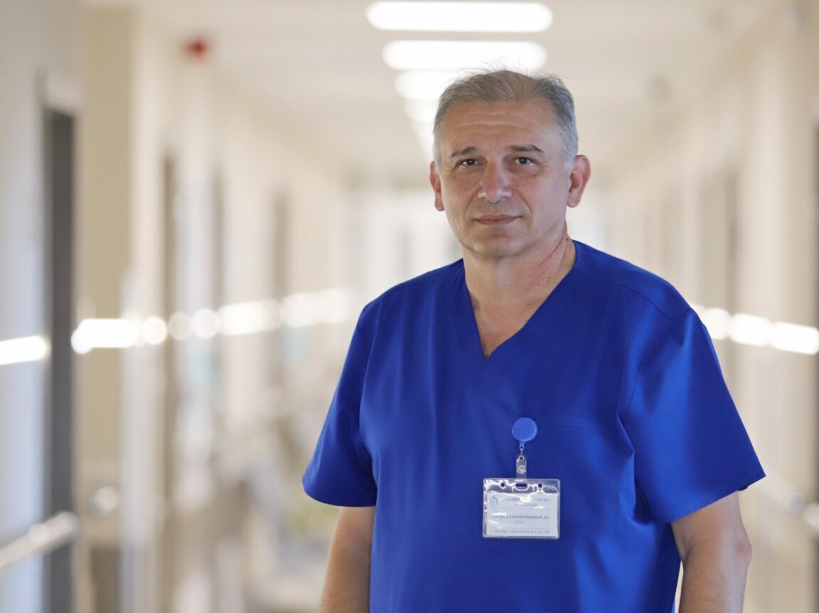 Доц. Атанас Калайджиев