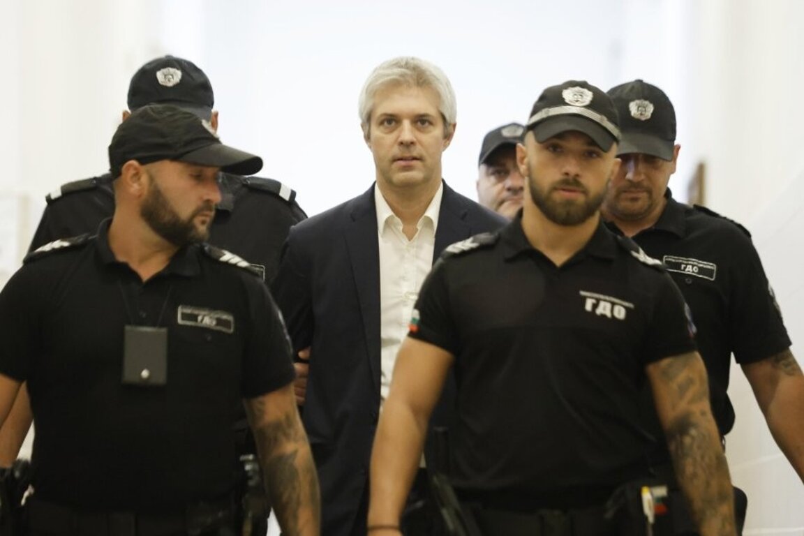 Police investigate murder threat against sister of arrested mayor of Varna