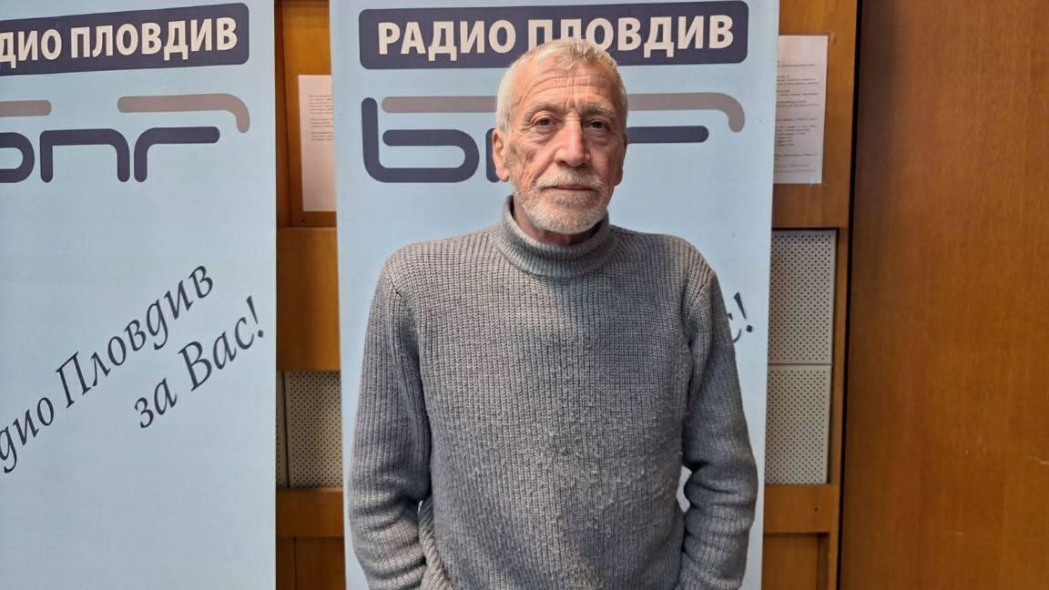 Актьорът Атанас Атанасов - гост в празничното издание на Клуб "Неделя"