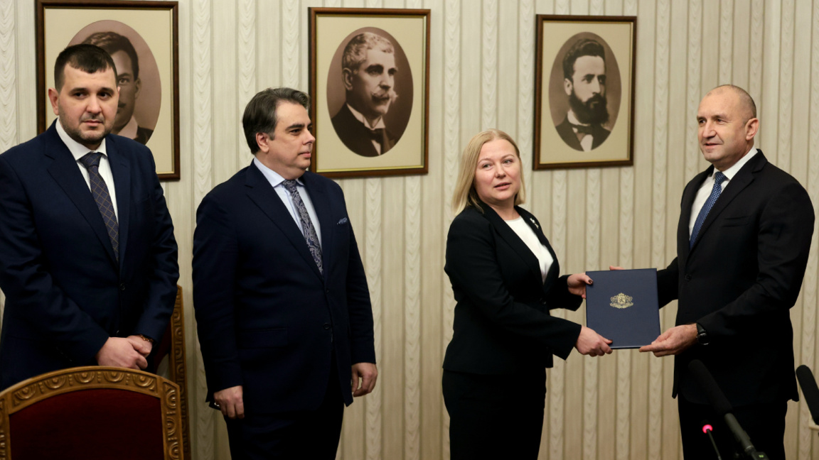 Върнаха на президента и втория мандат за съставяне на правителство