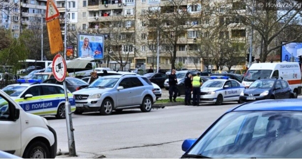 Блъснаха човек с тротинетка на бул. "Н. Вапцаров"