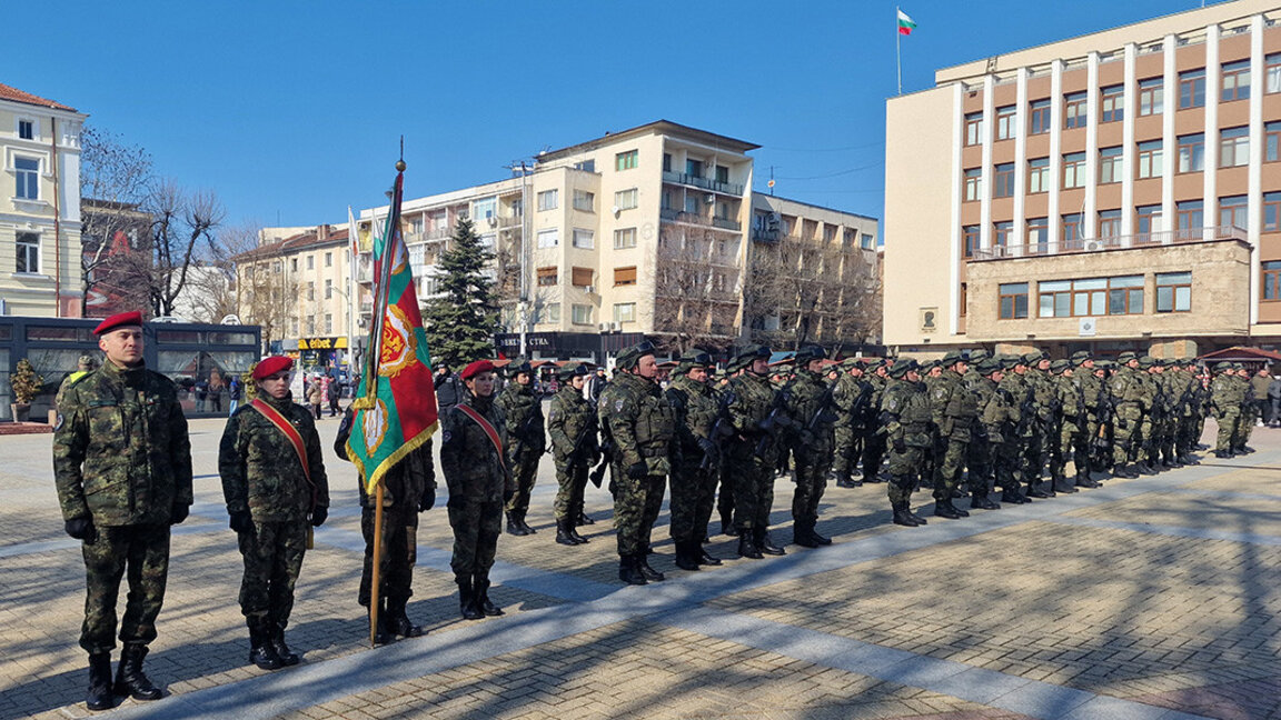 Një kompani ushtarake nga Haskovo niset për një mision paqeruajtës në Kosovë