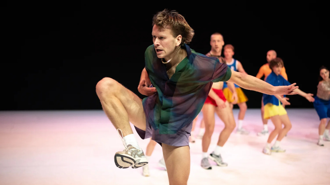 One Dance Festival събира политически и лични истории на сцена