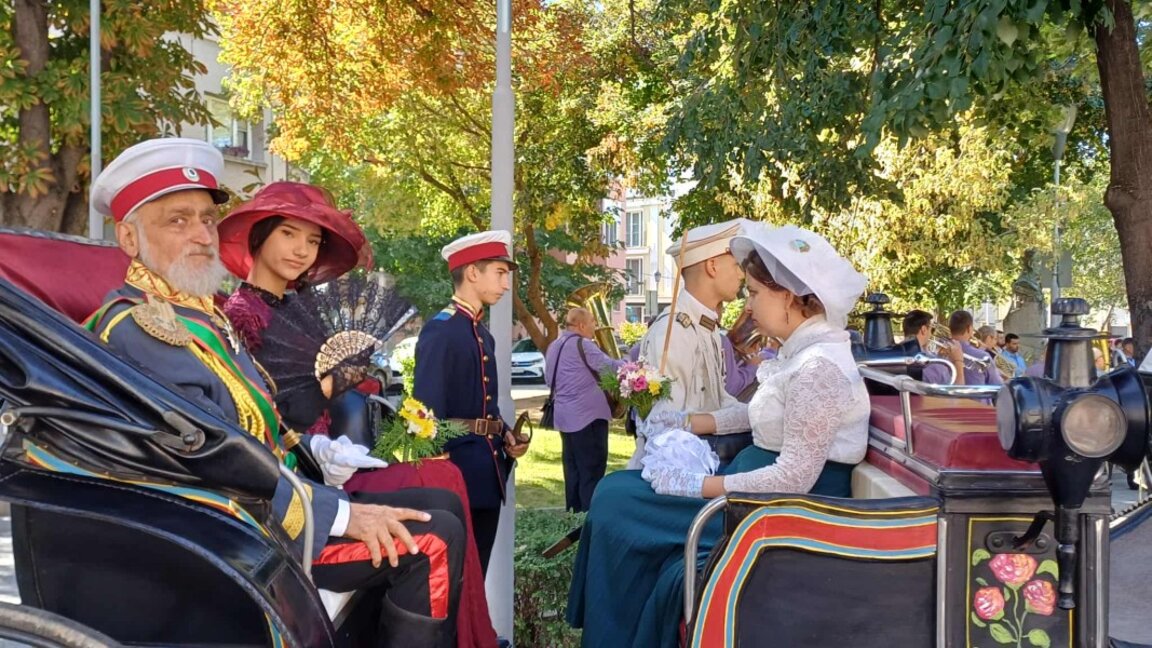 Пловдивчани отбелязаха тържествено Независмостта