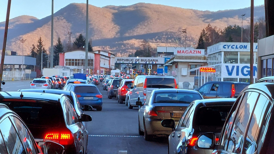 Intense car traffic from Serbia to Türkiye