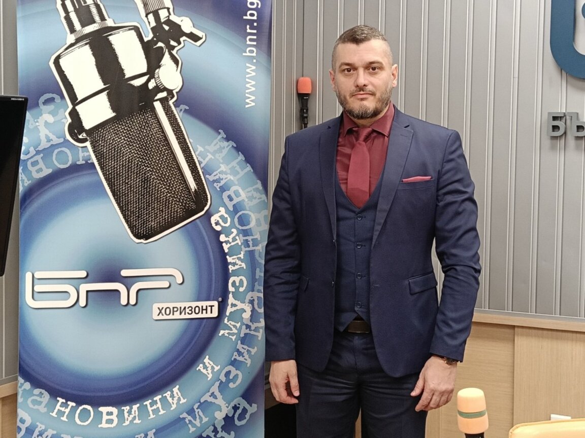 Адв. Росен Рашков