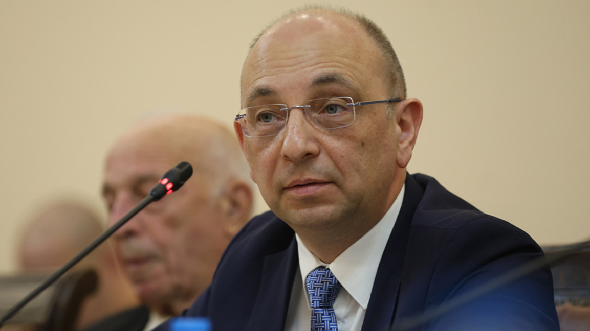 Николай Василев