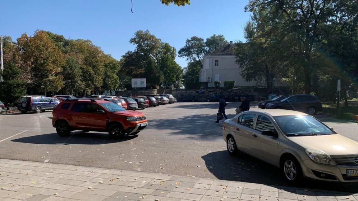 Doar 4,5% din mașinile din Bulgaria sunt noi
