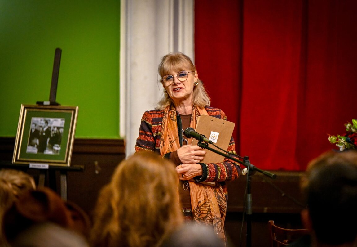 Ивана Радомирова