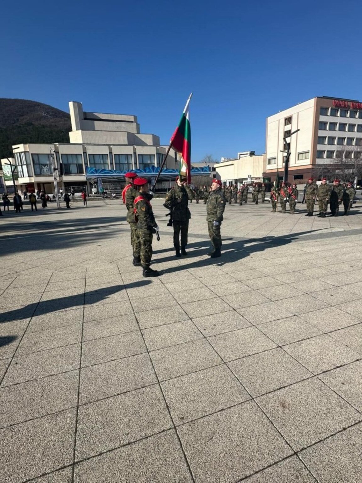 22-ма военни се заклеха във Враца