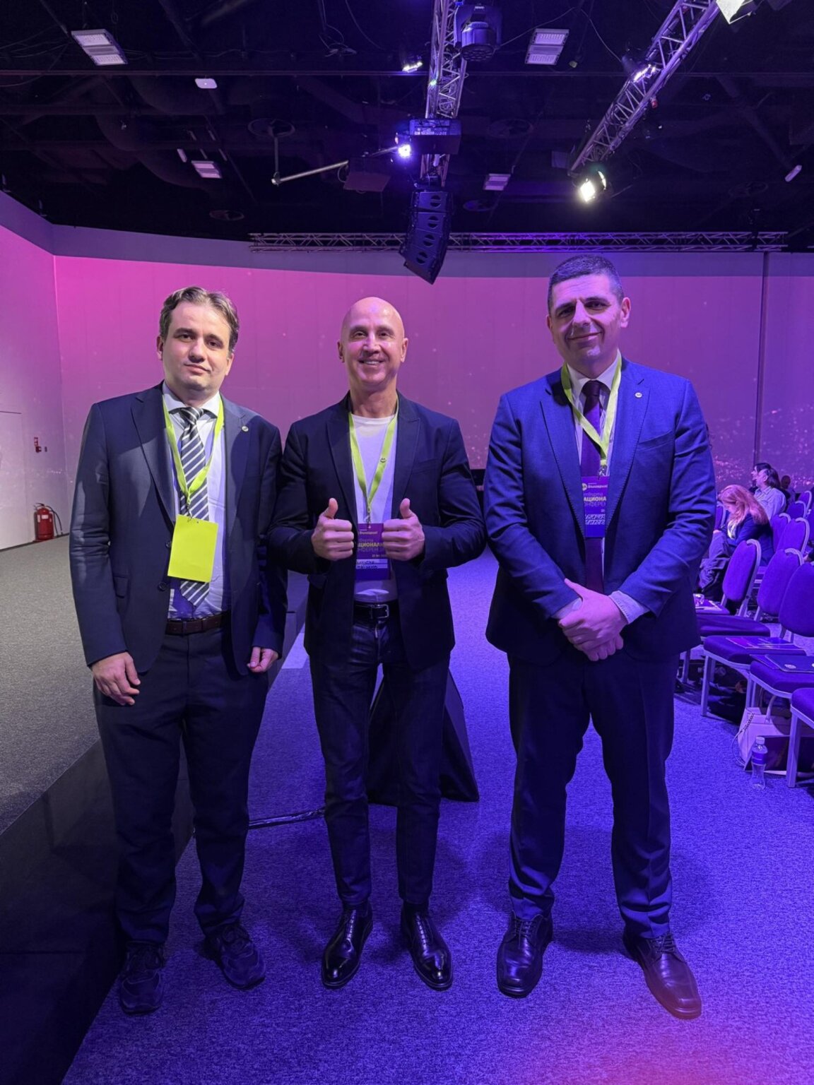 Ивайло Мирчев и Божидар Божанов бяха избрани за съпредседатели на "Да, България"