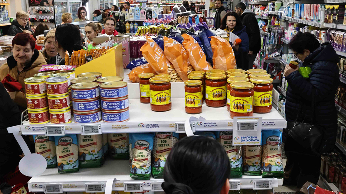 След 7 700 съвместни проверки на НАП и КЗП: 534 акта за завишени цени 