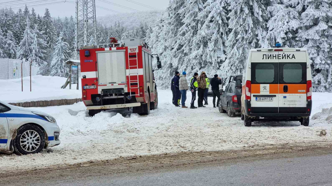 Работи се по версията за убийство на тримата мъртви край хижа до "Петрохан"