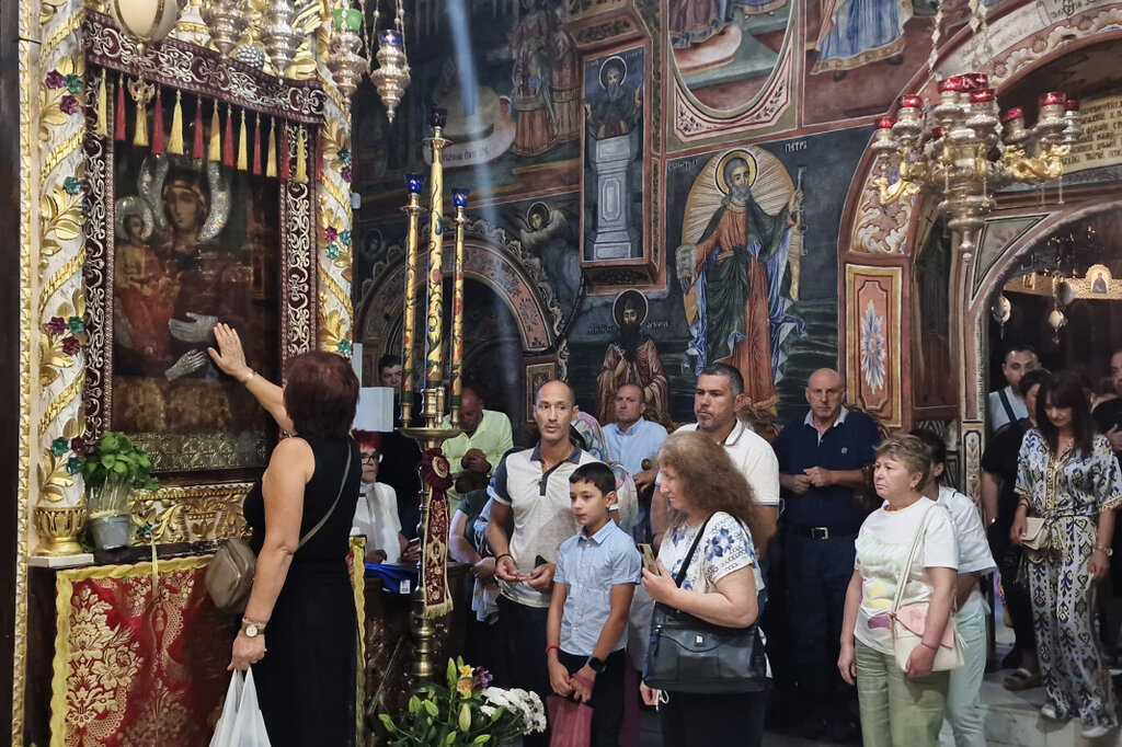 Троянският манастир отбелязва своя храмов празник