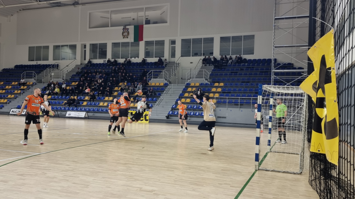 Локомотив (Горна Оряховица) детронира Фрегата 