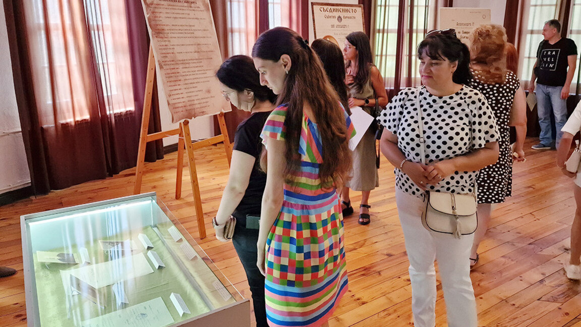 Exhibition in Veliko Tarnovo features events and personalities who contributed to the Unification of Bulgaria