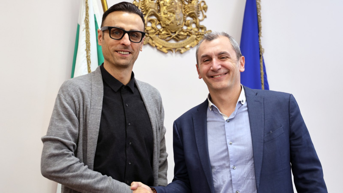 Бербатов и доц. Околийски