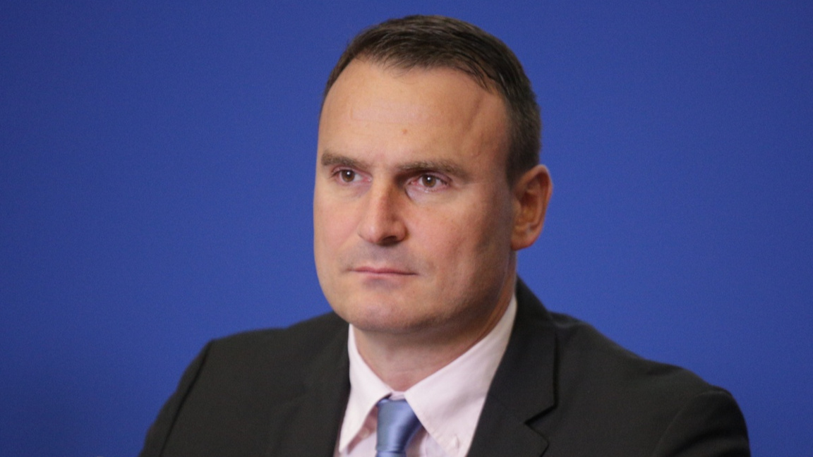 проф. Кирил Карамфилов