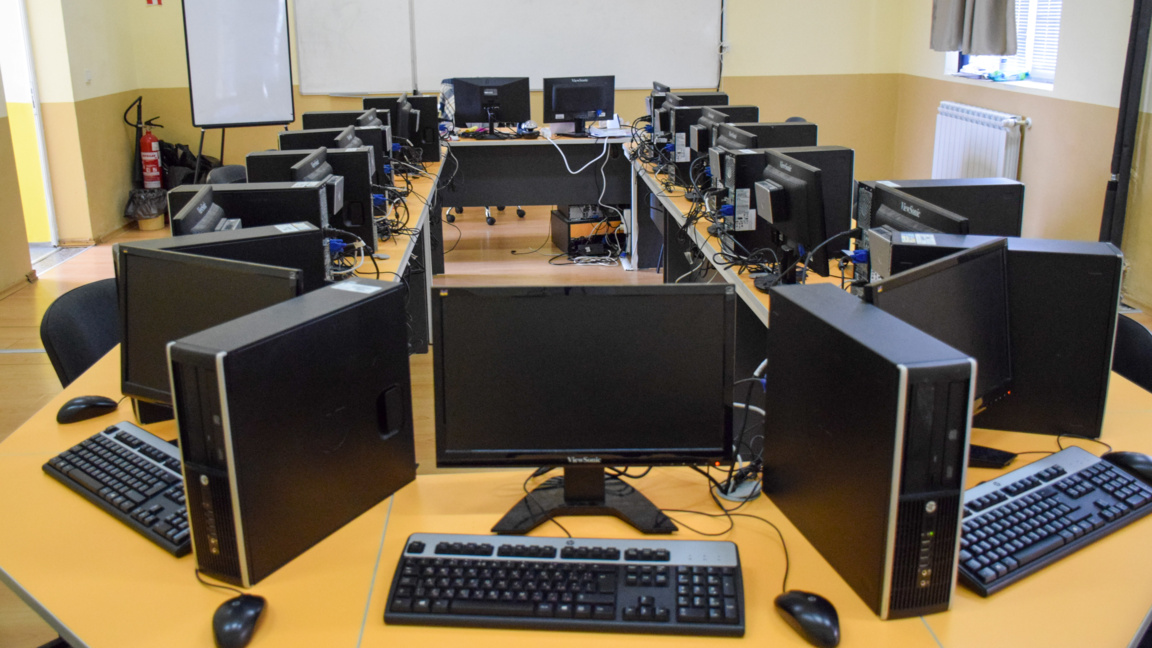 НСИ: В Сливенска област 85,5% от домакинствата имат достъп до интернет