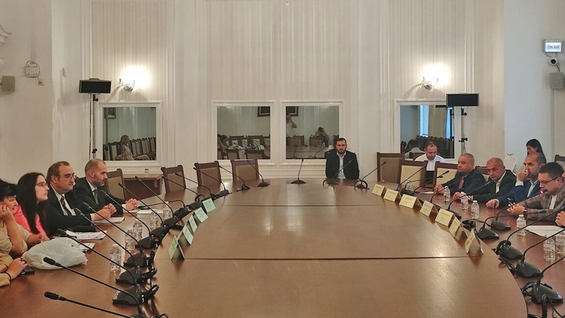 "Културна алтернатива Цариброд" мотивира българите в Сърбия да пишат на родния си език