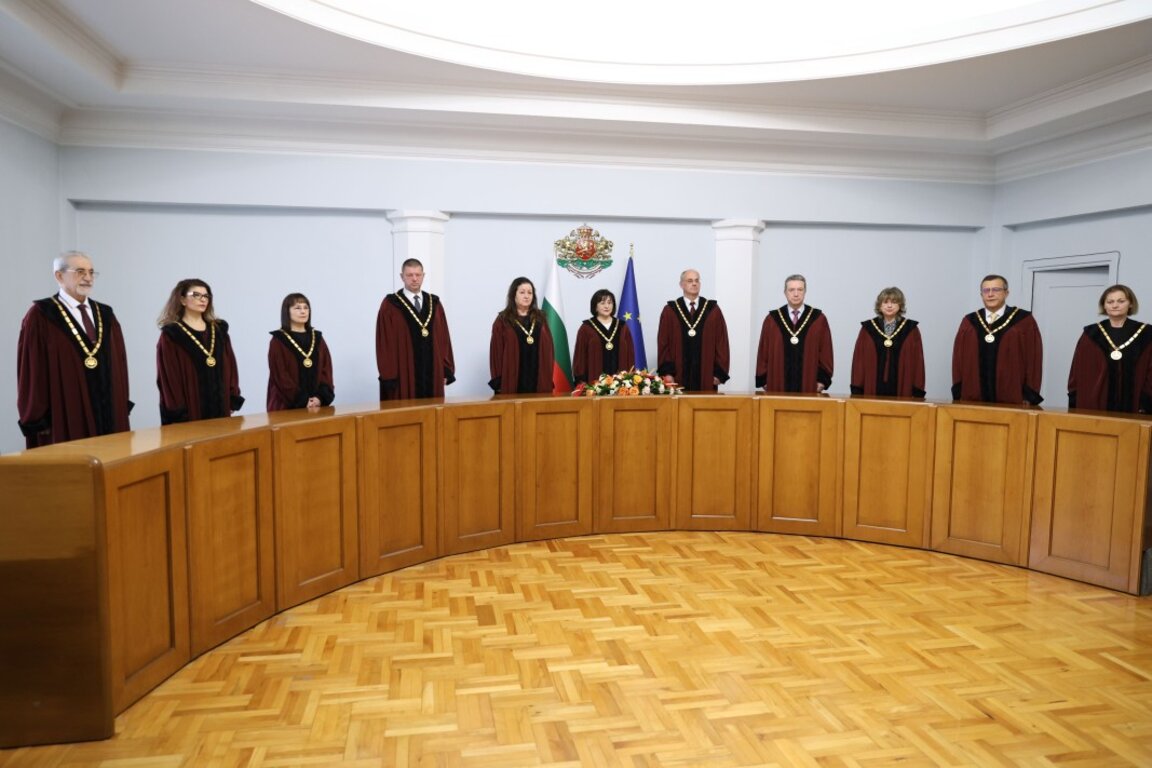 Curtea Constituțională a blocat organizarea referendumului pentru introducerea monedei euro