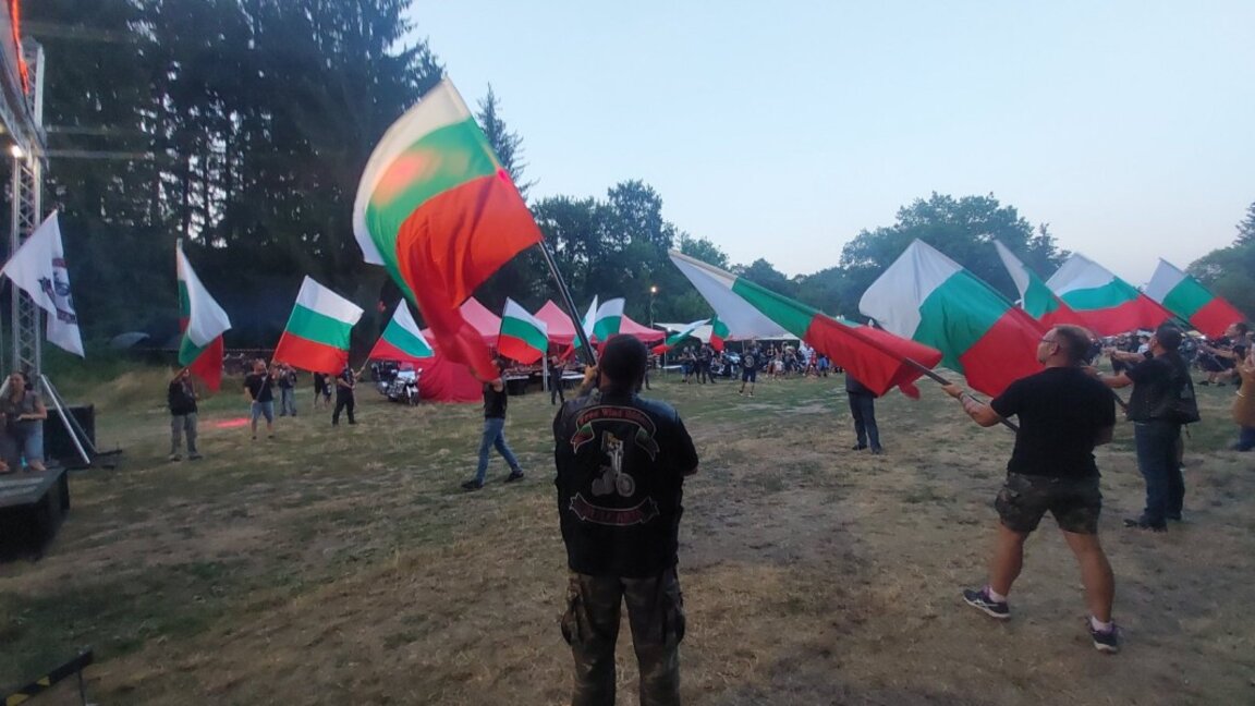 Рокери правят мотообиколка на Стара Загора