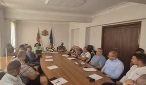 МОК спира плащанията към БОК, информира Весела Лечева