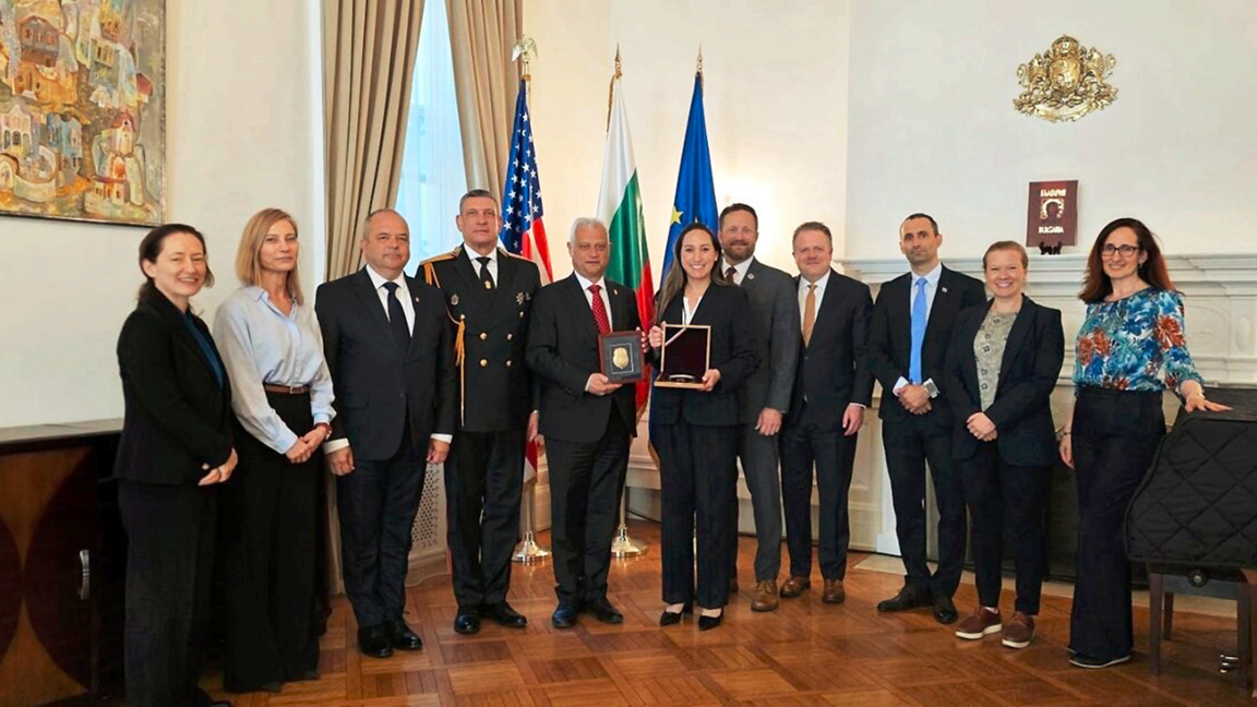 Le ministre de l'Intérieur par intérim est en visite aux États-Unis