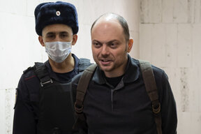 Руски дисидент призова сънародниците си да не се отчайват след смъртта на Навални