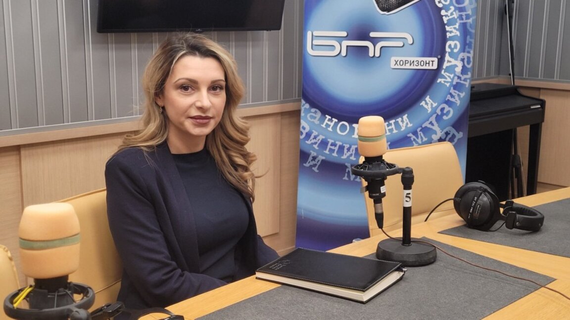 Павела Митова