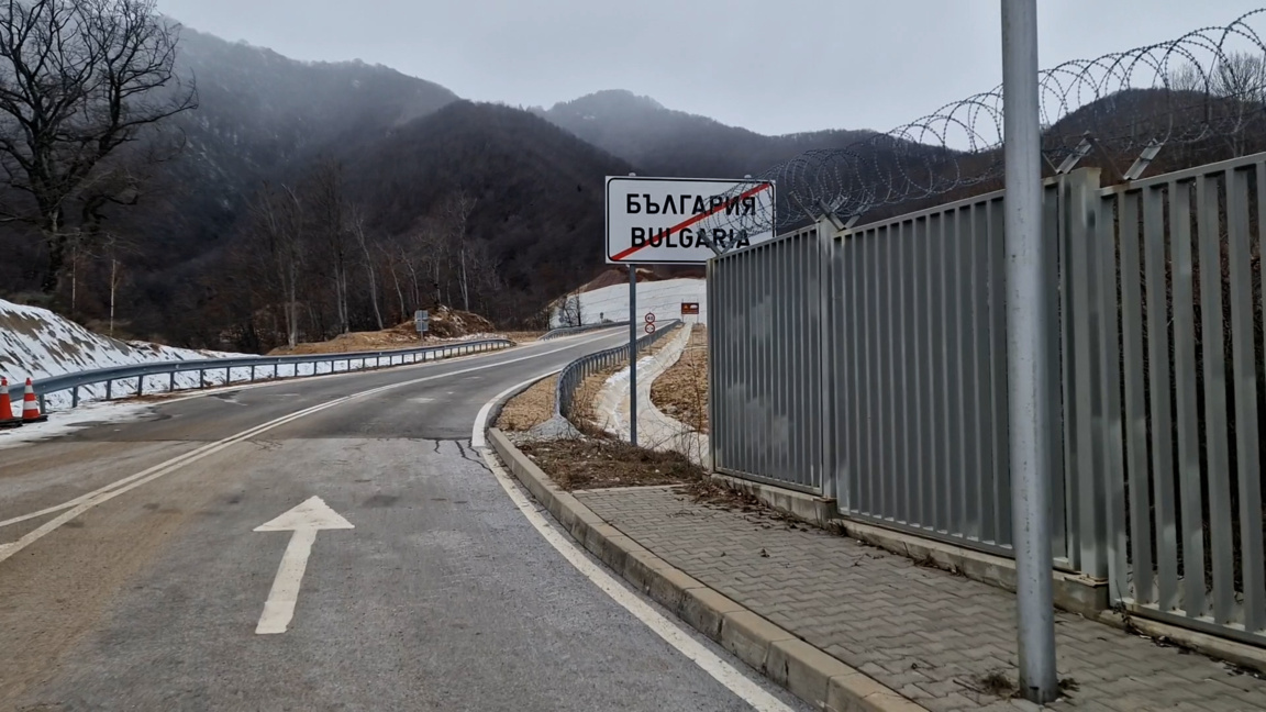Traffic is normal at all border crossings