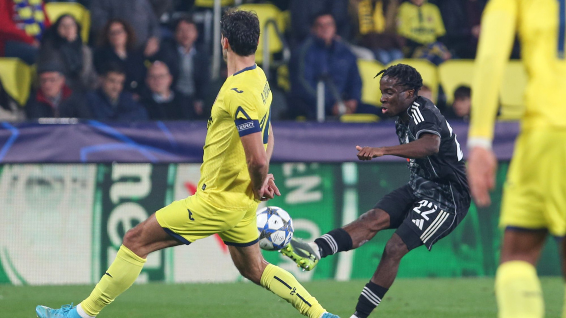 Йорам Заг (№22) остана и без книжка, и без договор.