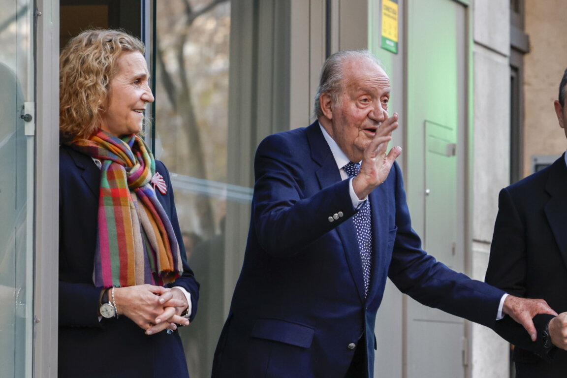 Рожденичката Елена с Хуан Карлос I в Мадрид, 20 декември 2023 г.